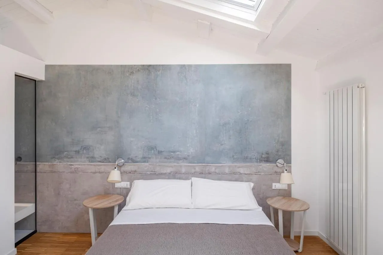 Bed and Breakfast Le Stanze Di Triyah Palermo 0*,