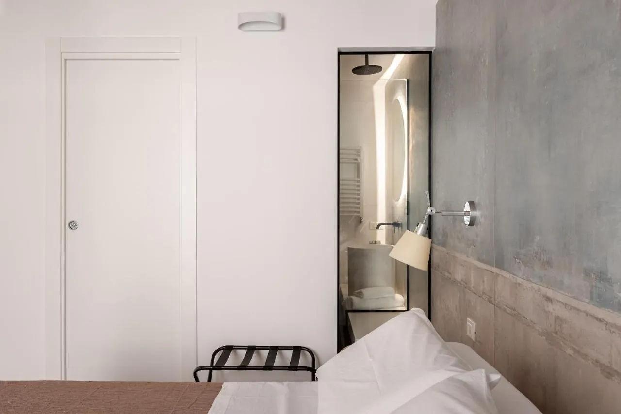 Le Stanze Di Triyah Bed & Breakfast Palermo 0*,  Italy