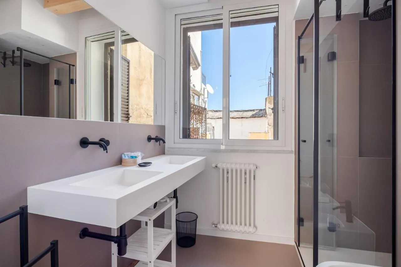 Le Stanze Di Triyah Bed & Breakfast Palermo