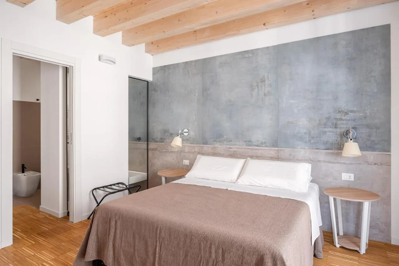 Le Stanze Di Triyah Bed & Breakfast Palermo